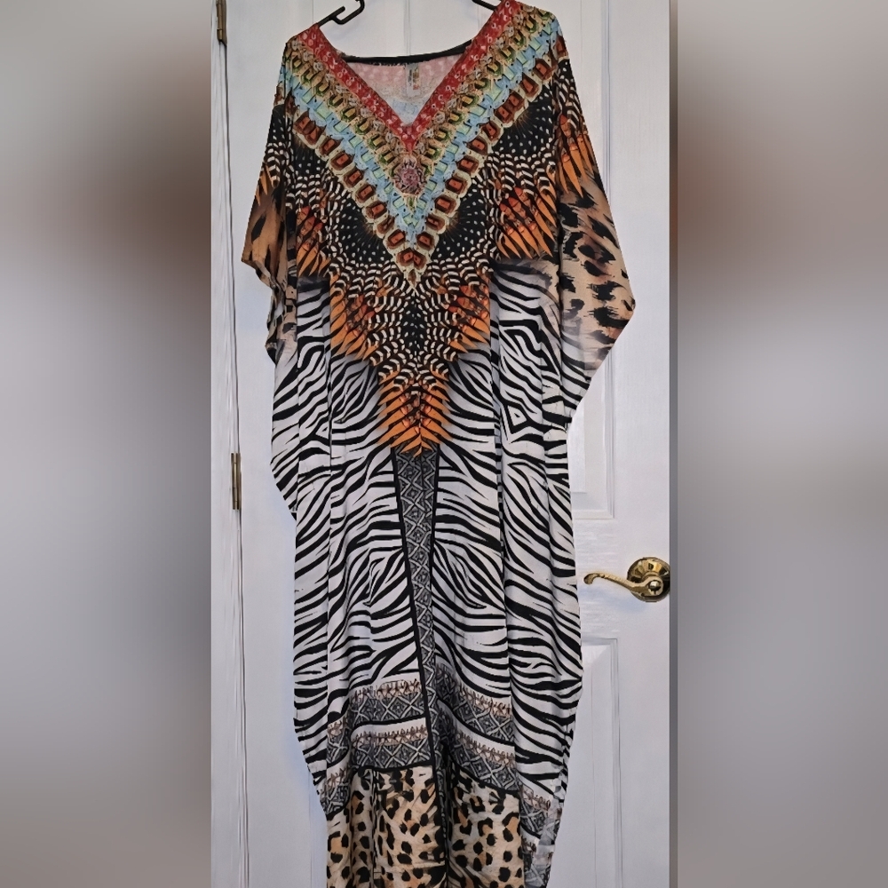 India Boutique Vibrant Patterned Kaftan